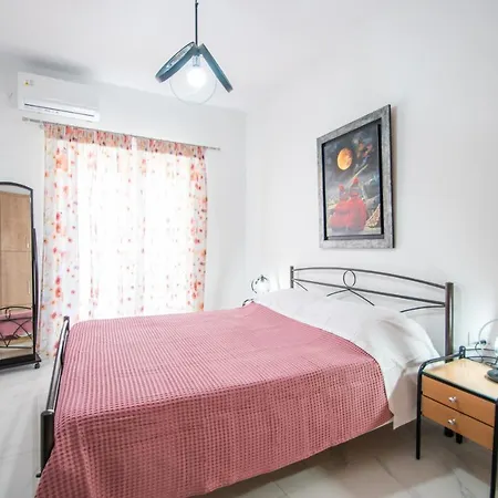 Jiji Riji Apt 公寓 扎金索斯镇